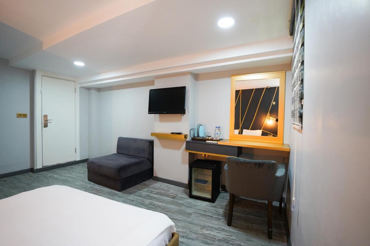 Time Hotel Mecidiyekoy Istanbul Bagian luar foto