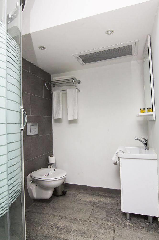 Time Hotel Mecidiyekoy Istanbul Bagian luar foto